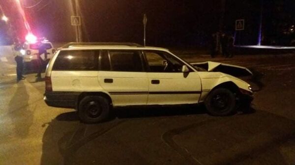 Foto: Un Duster Dacia al Poliției, mototolit într-un accident - Sputnik Moldova