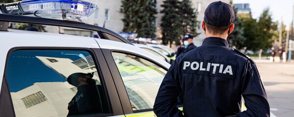 Полиция получила 52 машины - Sputnik Moldova