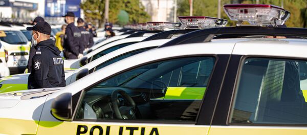 Полиция получила 52 машины - Sputnik Moldova