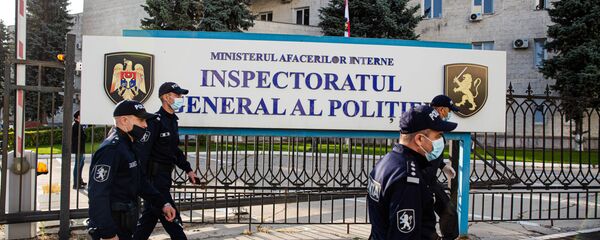 Полиция получила 52 машины - Sputnik Молдова