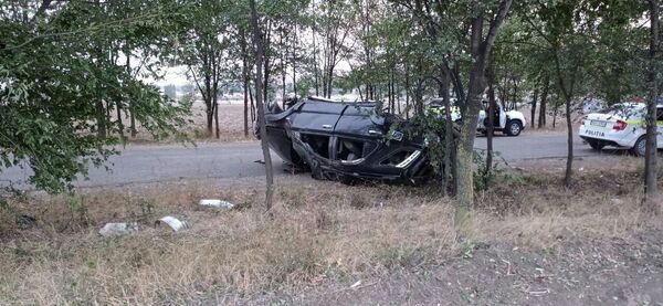 FOTO: Accident grav în raionul Cahul - Un pasager a decedat FOTO: Accident grav în raionul Cahul - Un pasager a decedat - Sputnik Moldova