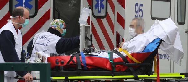 Coronavirus în Franța: Ambulanță - Sputnik Moldova