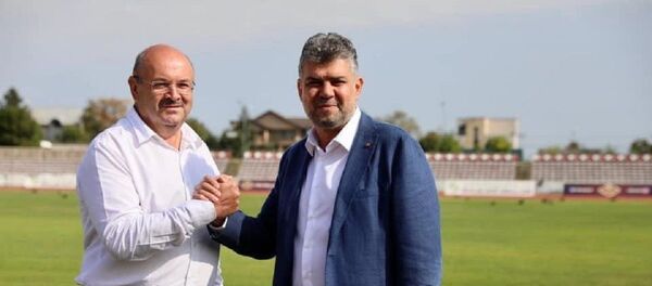 Ion Mînzînă  și Marcel Ciolacu - Sputnik Moldova-România