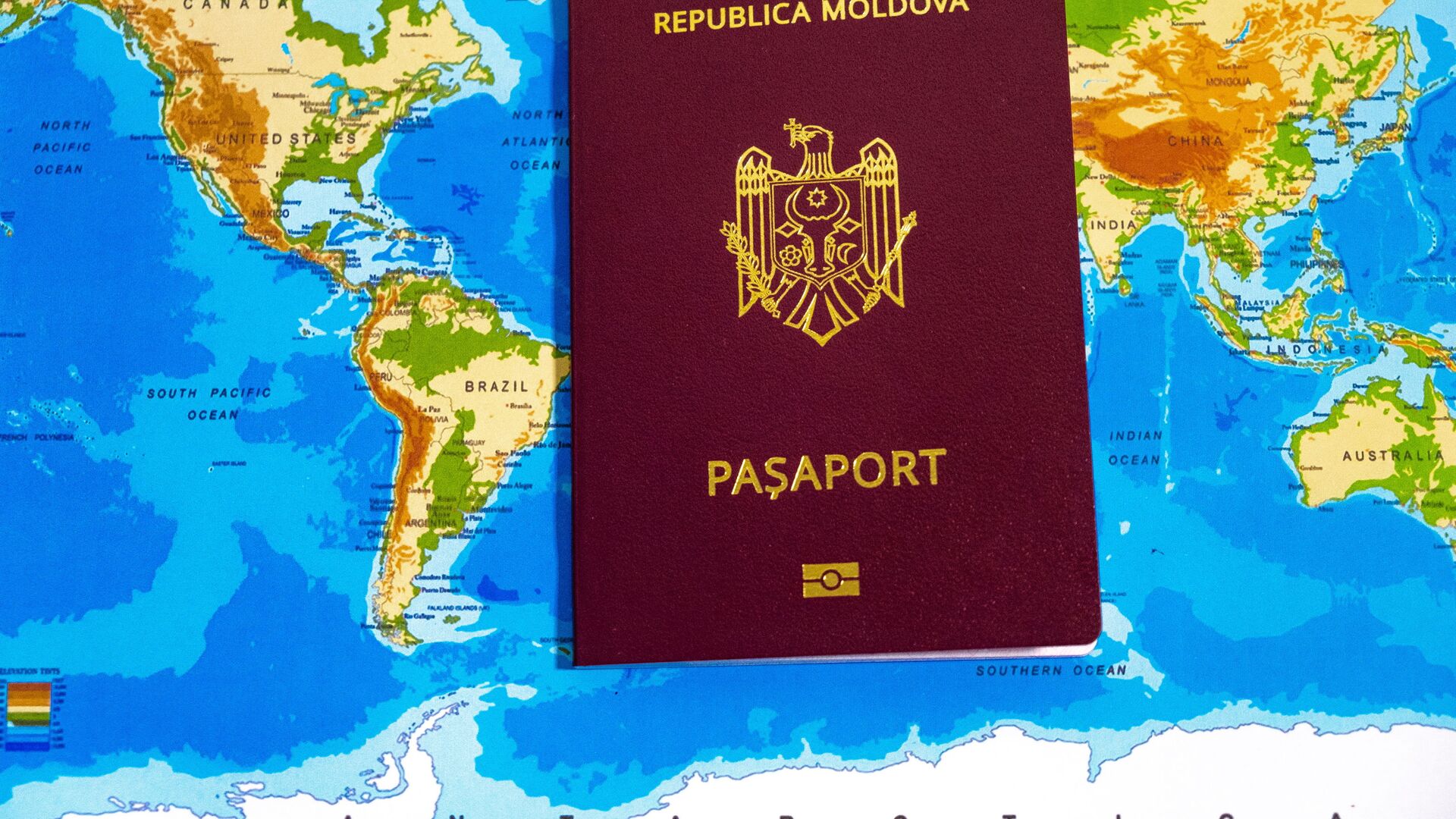Молдавский биометрический паспорт - Sputnik Moldova-România, 1920, 30.09.2021