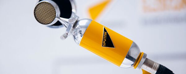 Микрофон в студии радио Sputnik - Sputnik Moldova