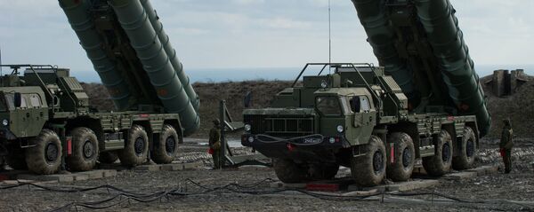 Зенитный ракетный комплекс С-400 Триумф - Sputnik Moldova-România