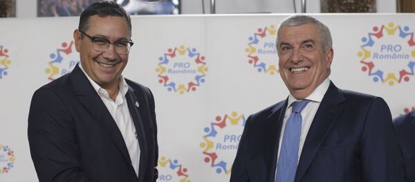Victor Ponta și Călin PopescuTăriceanu - Sputnik Moldova-România