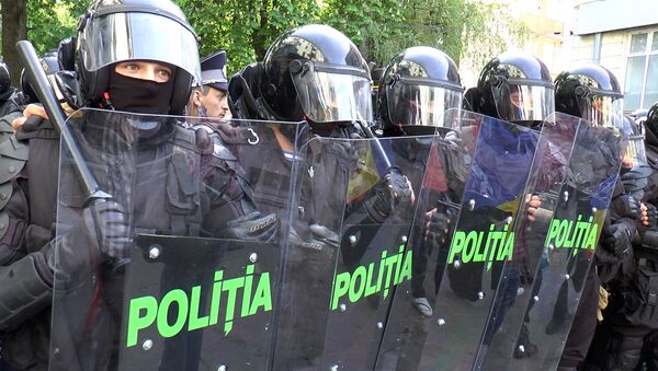 Один день из жизни патрульного полицейского - Sputnik Молдова