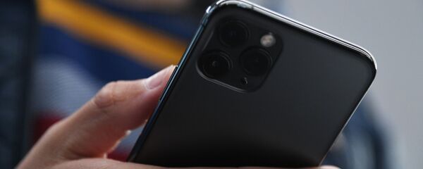 Старт продаж новых iPhone в России Старт продаж новых iPhone в России - Sputnik Moldova