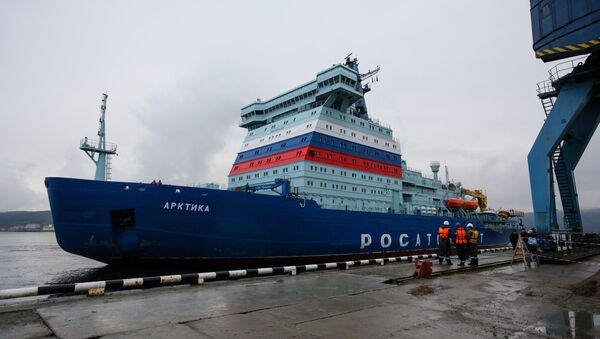 Атомный ледокол Арктика в порту Мурманска - Sputnik Moldova-România
