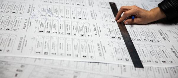 Бюллетень для голосования на президентских выборах Бюллетень для голосования на президентских выборах - Sputnik Moldova