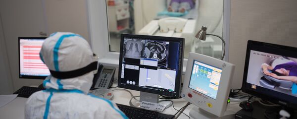 Госпиталь COVID-19 в центре МГУ имени М. В. Ломоносова Госпиталь COVID-19 в центре МГУ имени М. В. Ломоносова - Sputnik Moldova-România