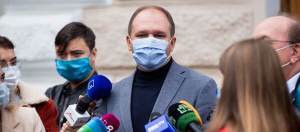 В Кишинев из Москвы прибыли пять спецавтомобилей, оборудованных для уборки снега - Sputnik Moldova