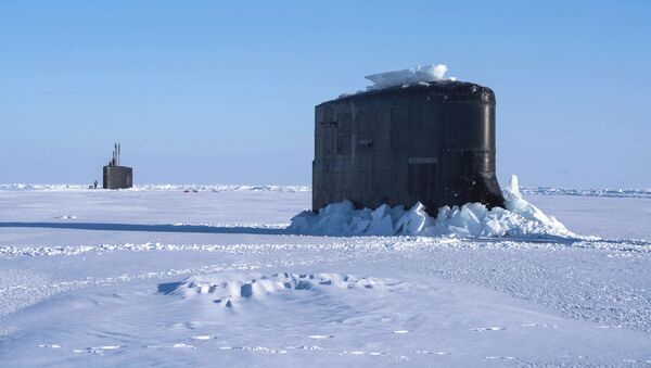 Atom-U-Boote der US-Kriegsmarine „Hartford“ und „Connecticut“ bei Übung in der Arktis  - Sputnik Moldova