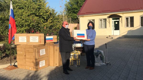 Посольство России в Молдове подарило Приднестровью медицинское оборудование. - Sputnik Молдова