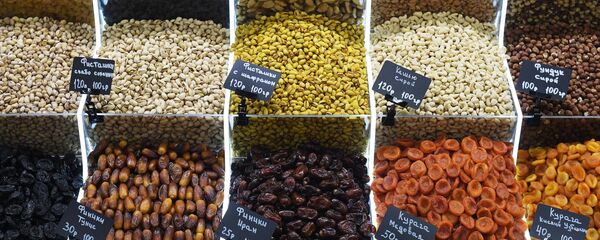 Открытие Велозаводского рынка в Москве после реконструкции - Sputnik Молдова