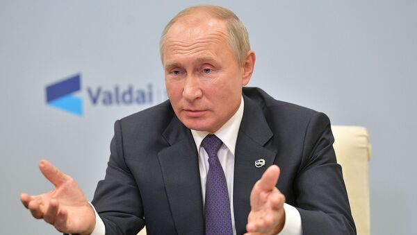 Владимир Путин об обвинениях Запада: меня это не колышет - Sputnik Молдова