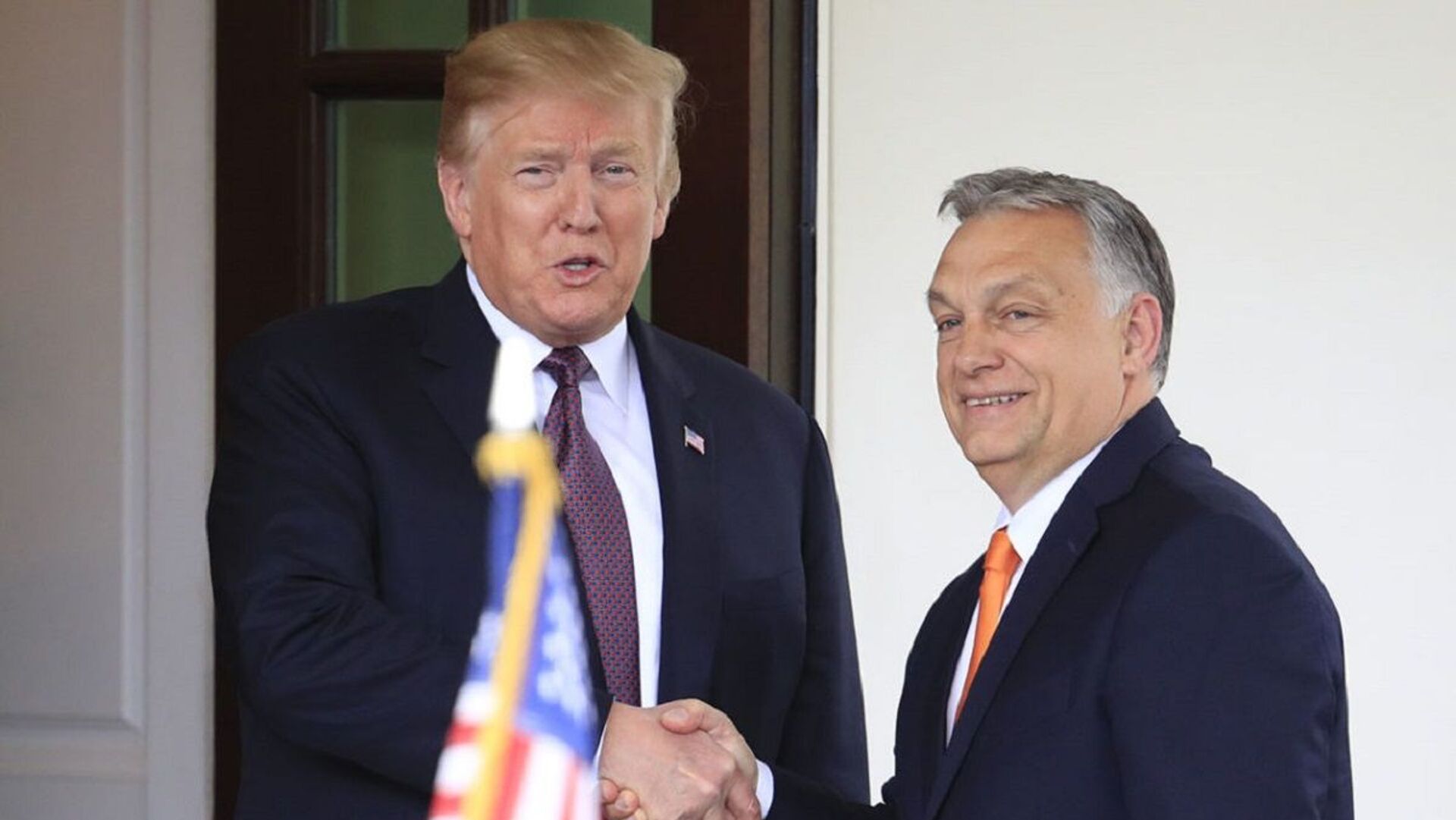 Donald Trump și Viktor Orban - Sputnik Moldova-România, 1920, 04.01.2022