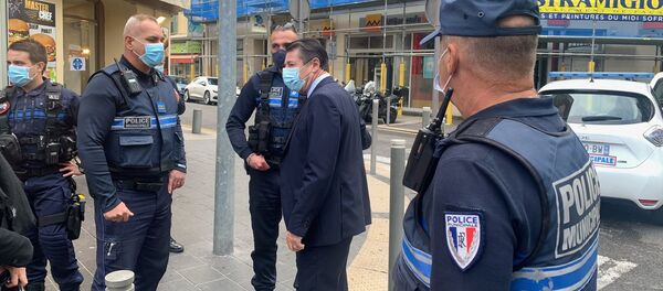 Ситуация возле собора Нотр-Дам в Ницце, где произошло нападение на людей и есть жертвы, Франция - Sputnik Moldova-România