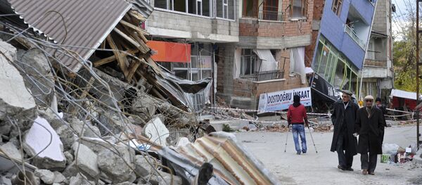 Последствия землетрясения в Турции Последствия землетрясения в Турции - Sputnik Moldova-România