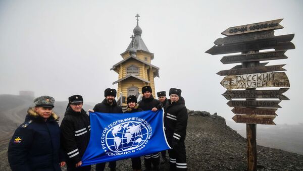 Мероприятия на Беллинсгаузене в честь 200-летия открытия Антарктиды русскими моряками - Sputnik Молдова
