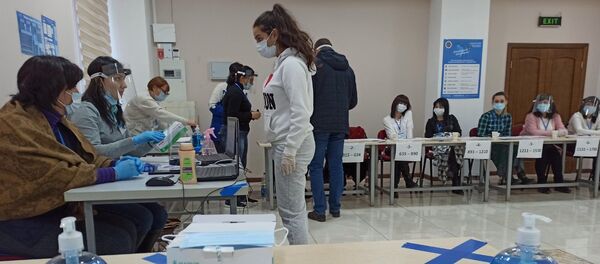 Избирательный участок №36/7, Комрат, Дом культуры - Sputnik Moldova