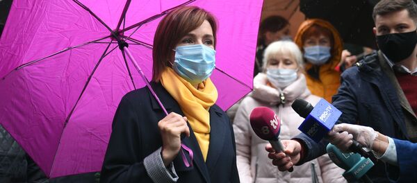 Майя Санду на выборах президента Молдавии Майя Санду на выборах президента Молдавии - Sputnik Moldova