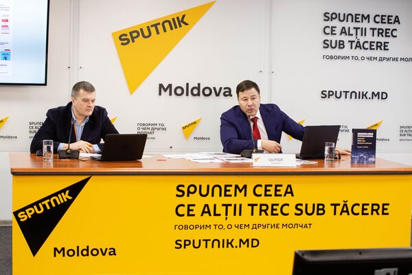 Scopul unor ONG-uri este să arate că „Dodon e rău” - deputat Scopul unor ONG-uri este să arate că „Dodon e rău” - deputat - Sputnik Moldova