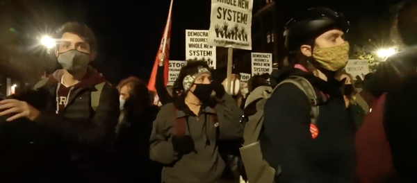 Ночь протестов в США на фоне президентских выборов - Sputnik Moldova