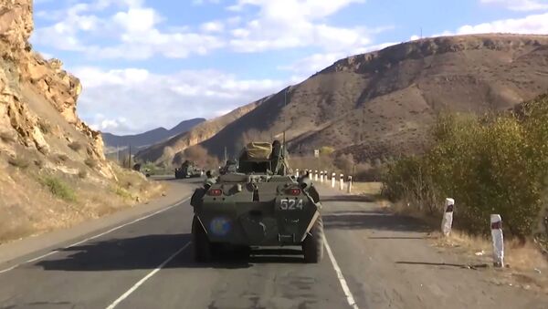 Нагорный Карабах: российские миротворцы вошли в Степанакерт - Sputnik Молдова