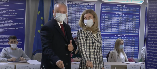 Игорь Додон на выборах президента Молдавии - Sputnik Moldova-România