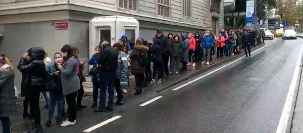 Diaspora votează activ în turul doi al alegerilor prezidențiale - Sputnik Moldova