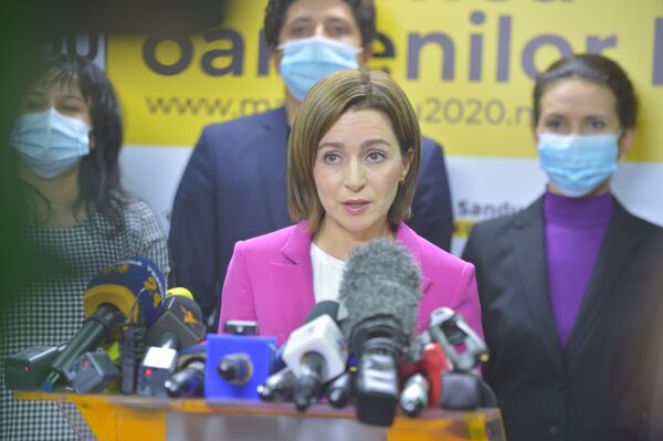 Anul luptelor politice: Traseism fără precedent, majoritate la limită și un nou președinte Anul luptelor politice: Traseism fără precedent, majoritate la limită și un nou președinte - Sputnik Moldova