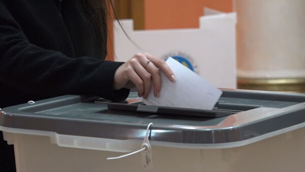 Cum au votat oamenii în turul doi al alegerilor prezidențiale - Sputnik Moldova