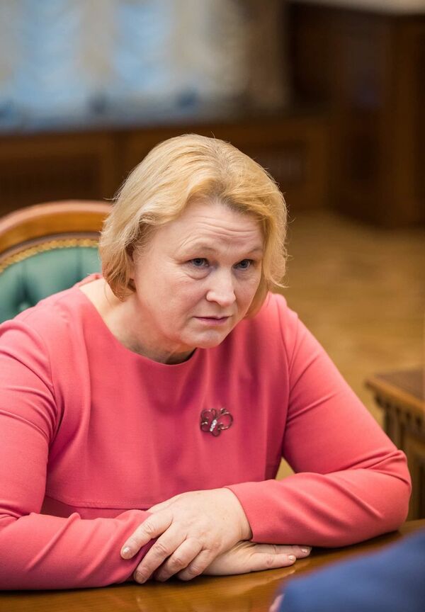 Cherchez la femme: женщины на государственных постах в Молдове – кто они Cherchez la femme: женщины на государственных постах в Молдове – кто они - Sputnik Молдова