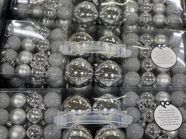 Foto: Cât costă să-ți decorezi casa pentru sărbătorile de iarnă - Sputnik Moldova