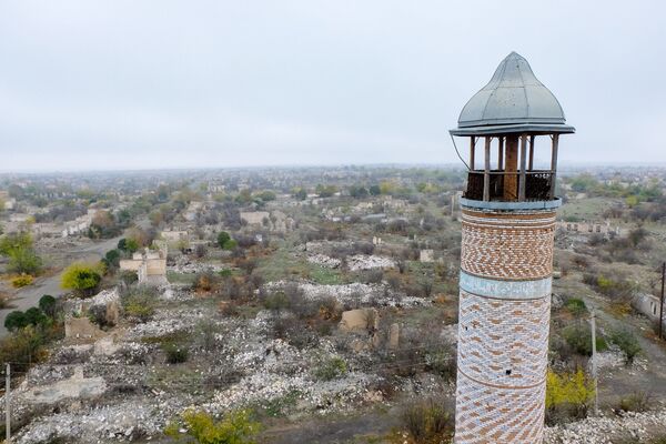 Минарет мечети Джума в Агдаме - Sputnik Молдова