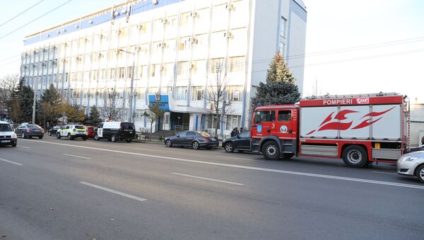 Проверка сообщения о бомбе в здании суда столичного сектора Буюканы - Sputnik Молдова