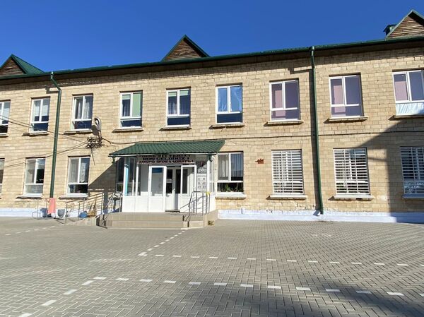 Заболели педагоги и дети. В Гагаузии закрыли на карантин один из лицеев Заболели педагоги и дети. В Гагаузии закрыли на карантин один из лицеев - Sputnik Молдова