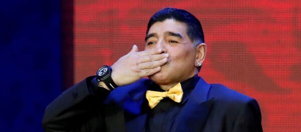 Legendă a fotbalului - Diego Maradona, la Kremlin, anul 2017 - Sputnik Moldova-România