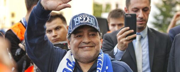 Диего Марадона на матче Динамо-Брест - Шахтер Диего Марадона на матче Динамо-Брест - Шахтер - Sputnik Молдова