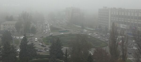 Видео - Кишинев погрузился в густой туман Видео - Кишинев погрузился в густой туман - Sputnik Молдова