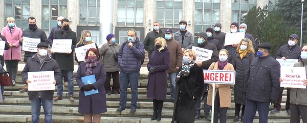 Примары ряда населенных пунктов протестовали в Кишиневе Примары ряда населенных пунктов протестовали в Кишиневе - Sputnik Молдова