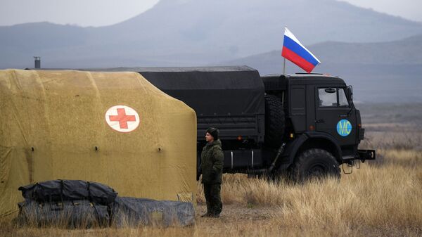 Российские миротворцы эвакуировали из Нагорного Карабаха более 2 тысяч мирных жителей - Sputnik Молдова