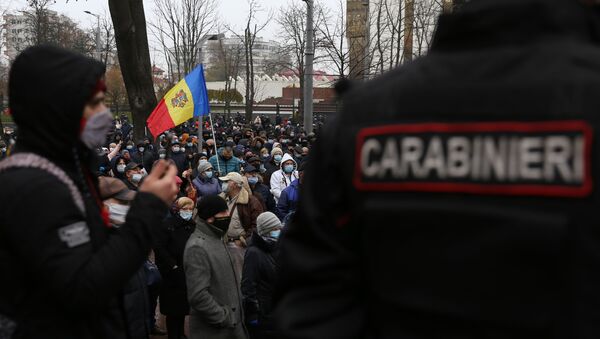 Акция протеста перед парламентом Молдовы - Sputnik Moldova