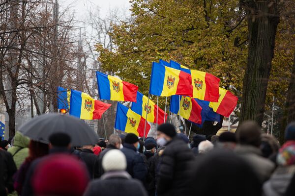 Дайджест недели: страсти по премьеру и молдавские политические шахматы Дайджест недели: страсти по премьеру и молдавские политические шахматы - Sputnik Молдова