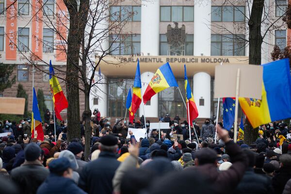 Zi fierbinte în Parlament: Retrospectiva evenimentelor de astăzi Zi fierbinte în Parlament: Retrospectiva evenimentelor de astăzi - Sputnik Moldova