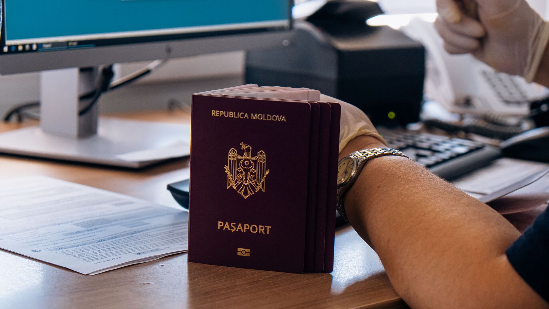 Паспорт - Sputnik Молдова, 1920, 04.05.2022