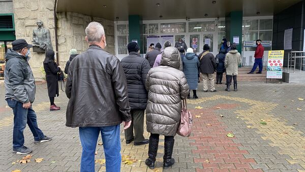 Cetățenii români din Republica Moldova sunt chemați astăzi la urne în cadrul alegerilor parlamentare din România - Sputnik Moldova