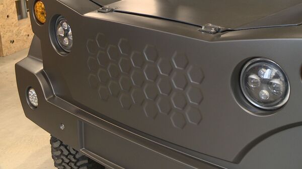 Гайдуки на современный лад: как выглядит первый молдавский внедорожник Гайдуки на современный лад: как выглядит первый молдавский внедорожник - Sputnik Молдова